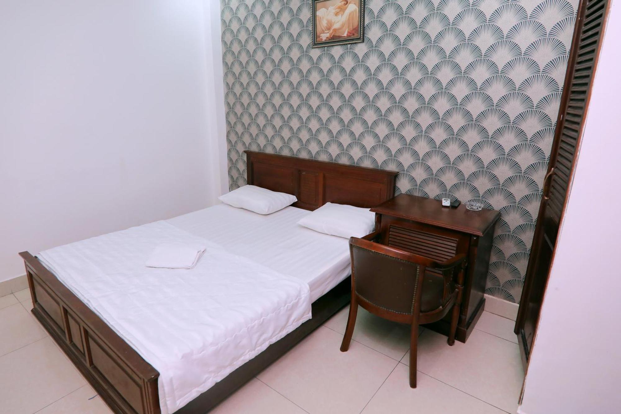 Khach San Sao Mai Xanh - Sao Mai Xanh Hotel Ho Chi Minh City Exterior photo